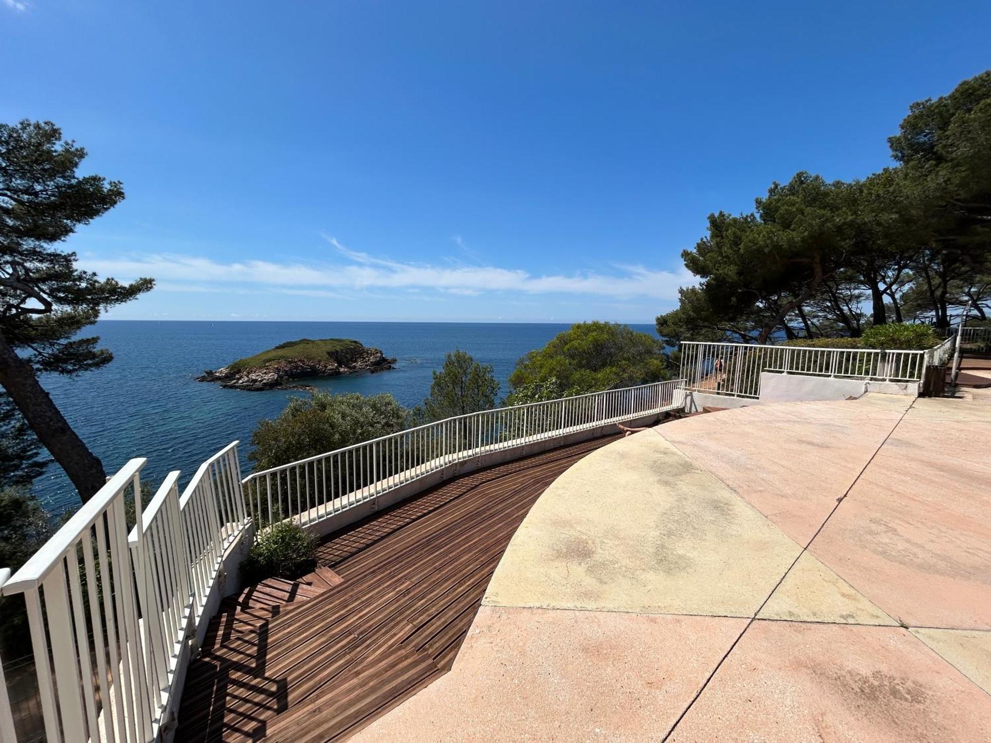 Horizon Bleu Bandol : Appartement Pieds Dans L'Eau Exterior photo